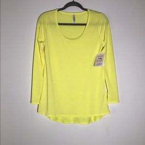 NWT, LulaRoe lynnae.